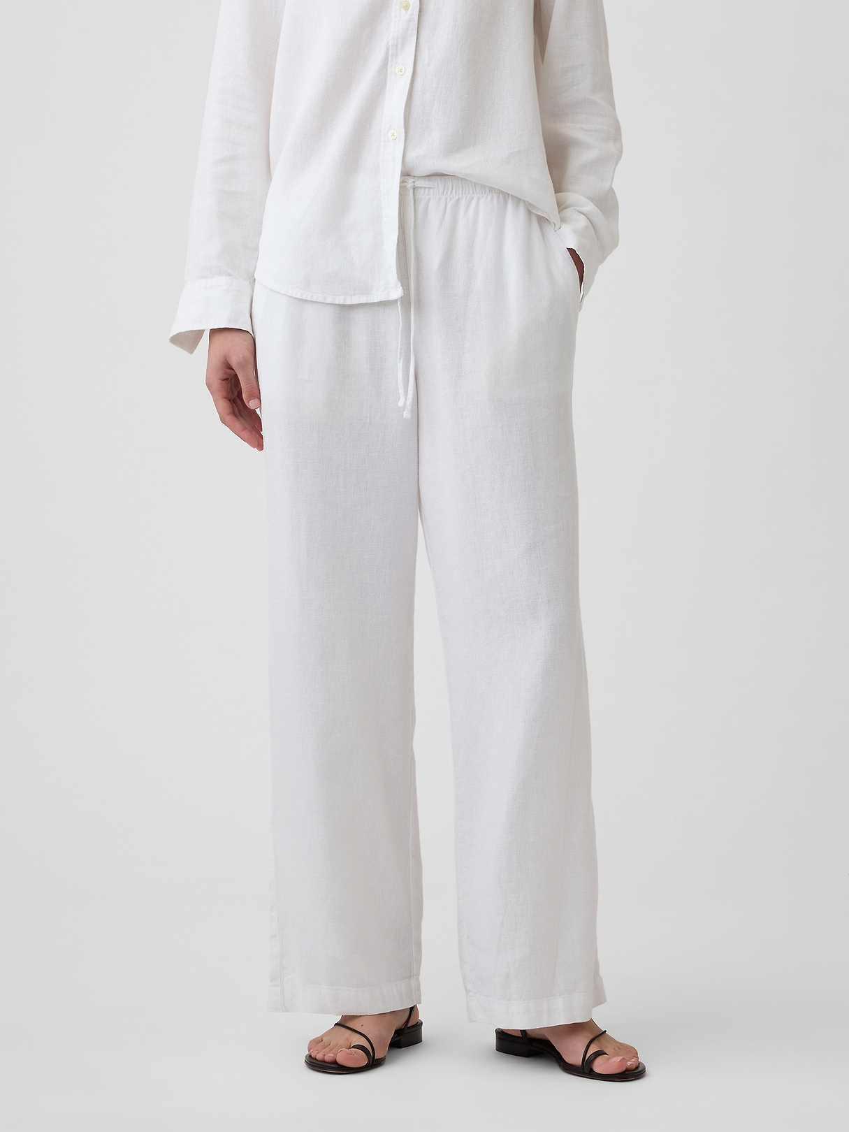 Relaxed Linen-Blend Wide-Leg Pants | Gap Factory