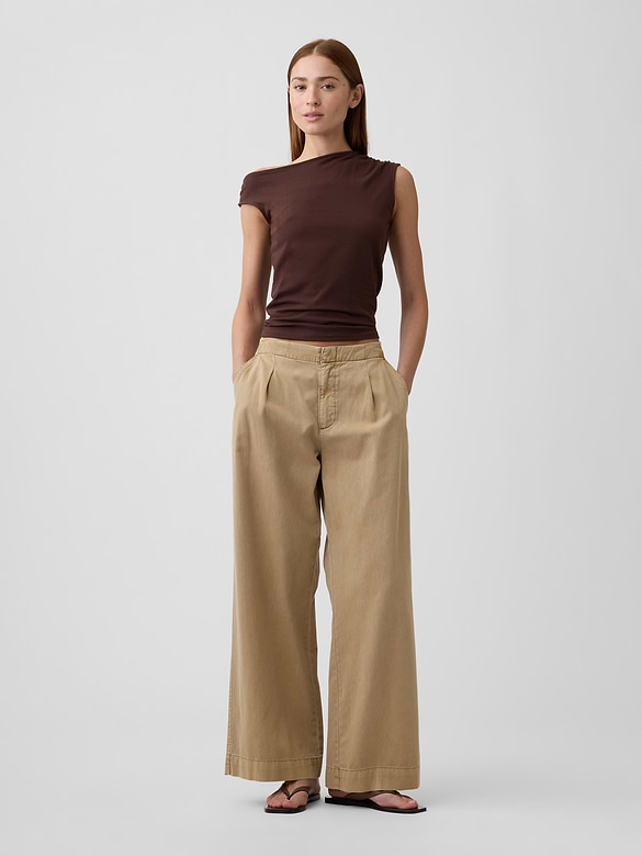 Stretch Jersey Off-Shoulder Top
