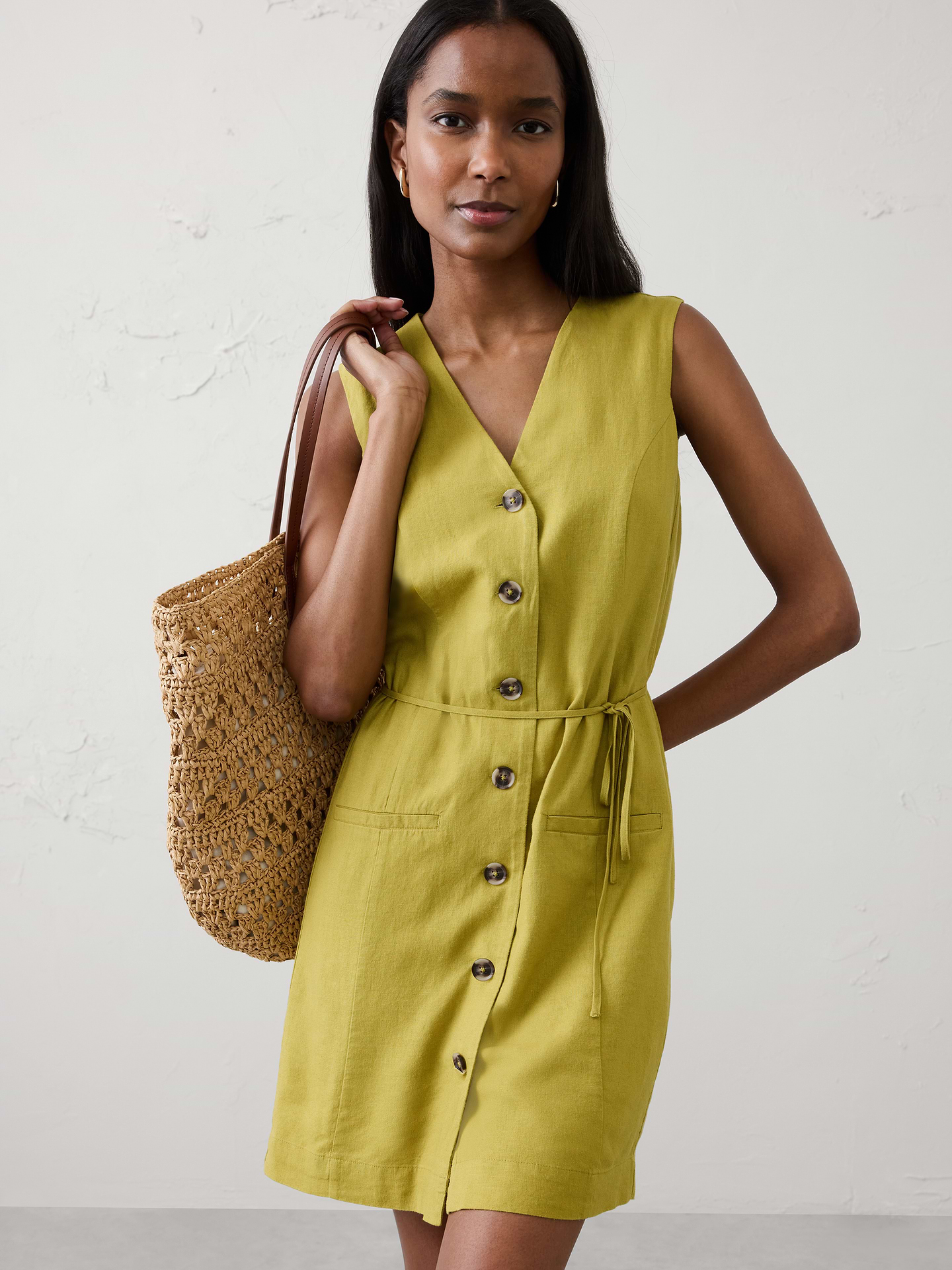 Image number 6 showing, Linen-Blend Button-Front Above-Knee Dress