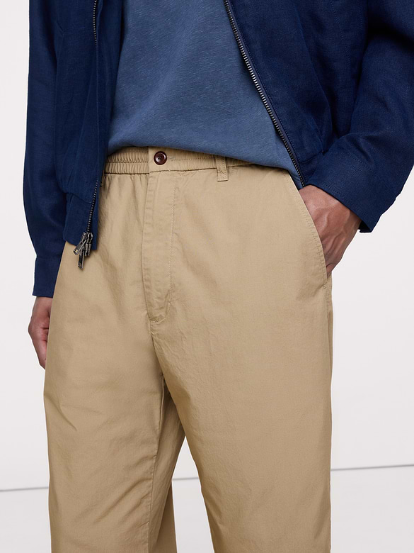 The Weekender Relaxed Pull-On Pant in Cotton