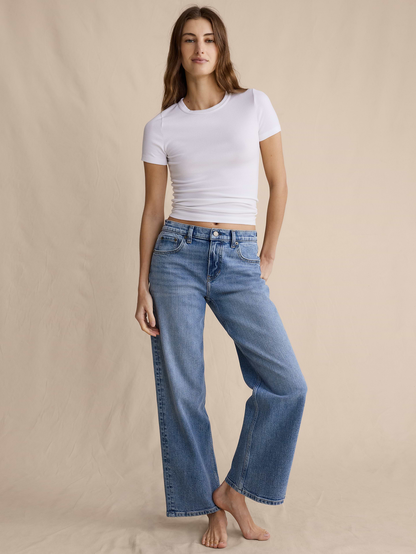 L'image numéro 5 présente Jean ample années 1990 à taille mi-basse longueur 3/4