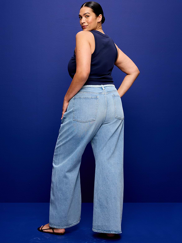 Mid-Rise Twisted-Seam Flare Jeans