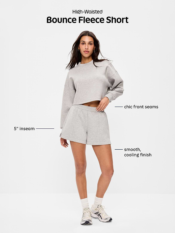 Short à taille haute en molleton raffiné, entrejambe de 12,5 cm