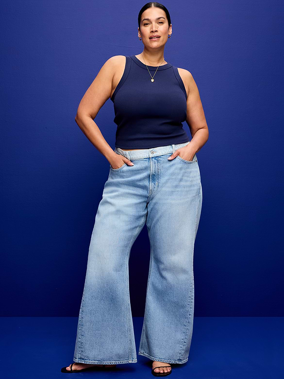Mid-Rise Twisted-Seam Flare Jeans