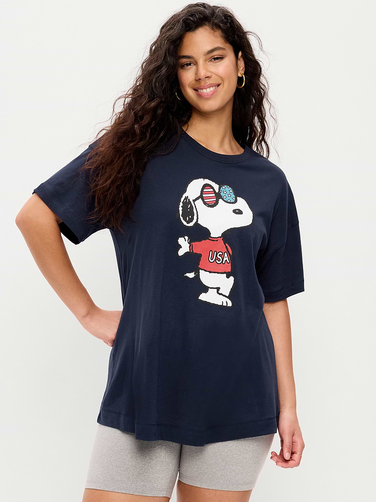 Image number 6 showing, Peanuts™ Snoopy Oversized Tunic T-Shirt