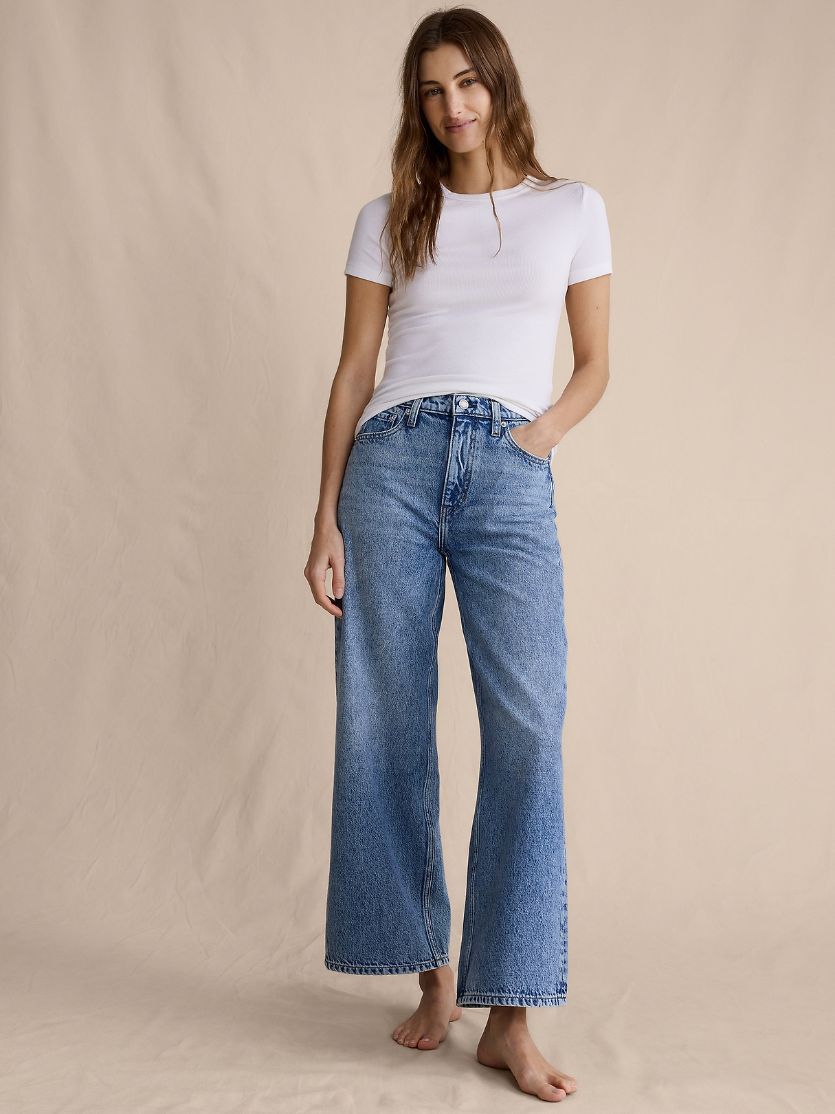 The Icon Classic Wide-Leg Crop Jean | Banana Republic