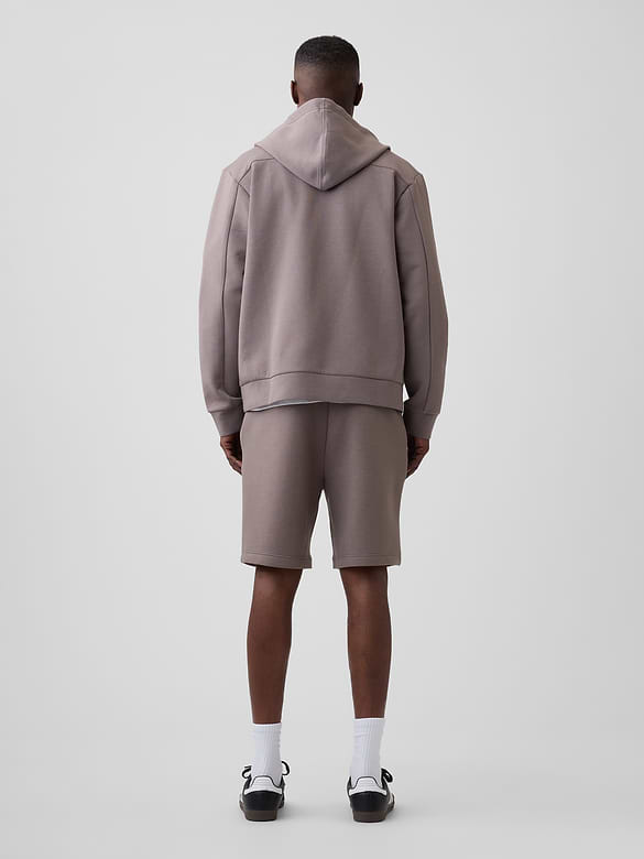 GapFit 8" Performance Shorts