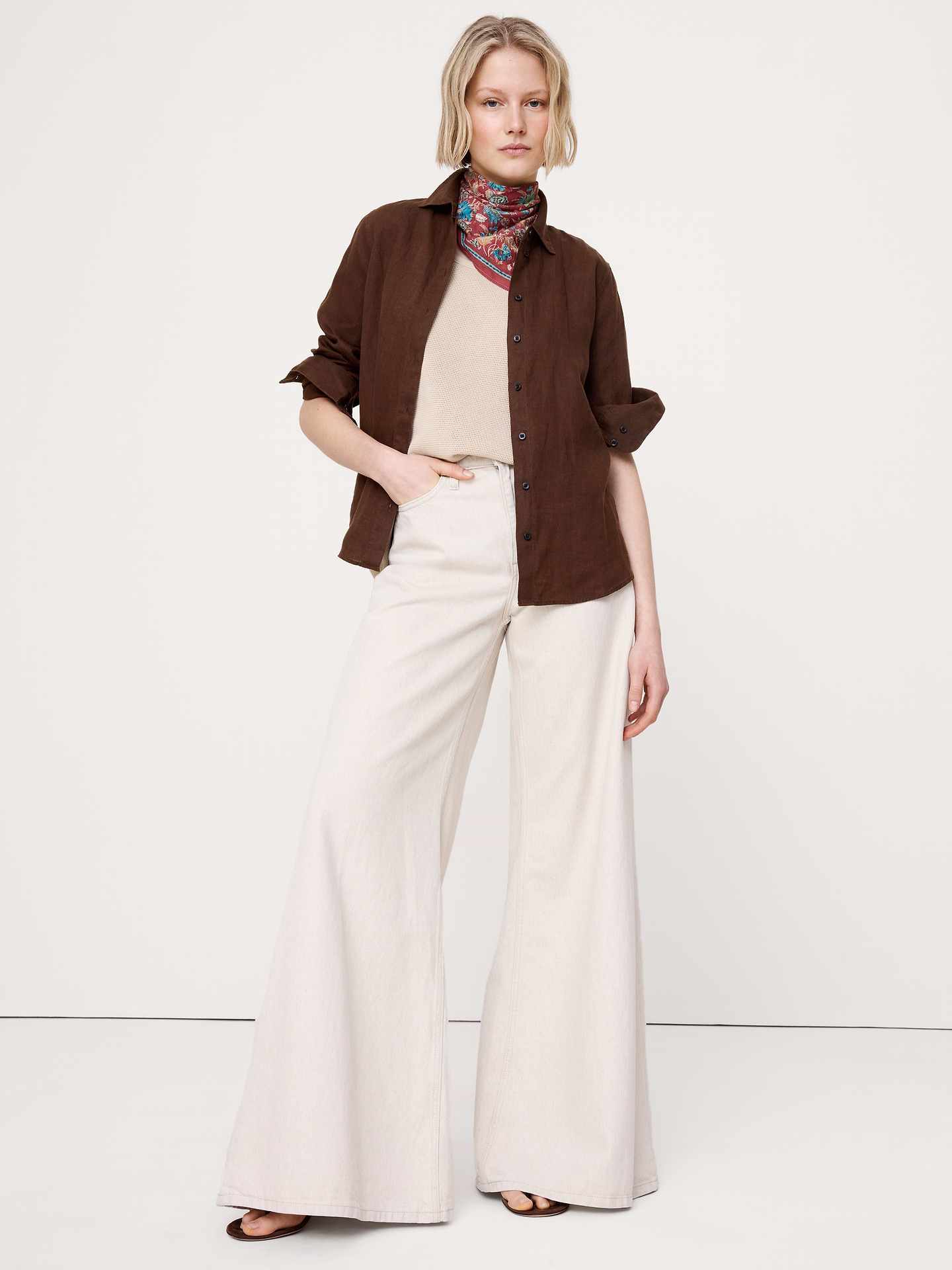 Image number 1 showing, The Everyday Linen Shirt