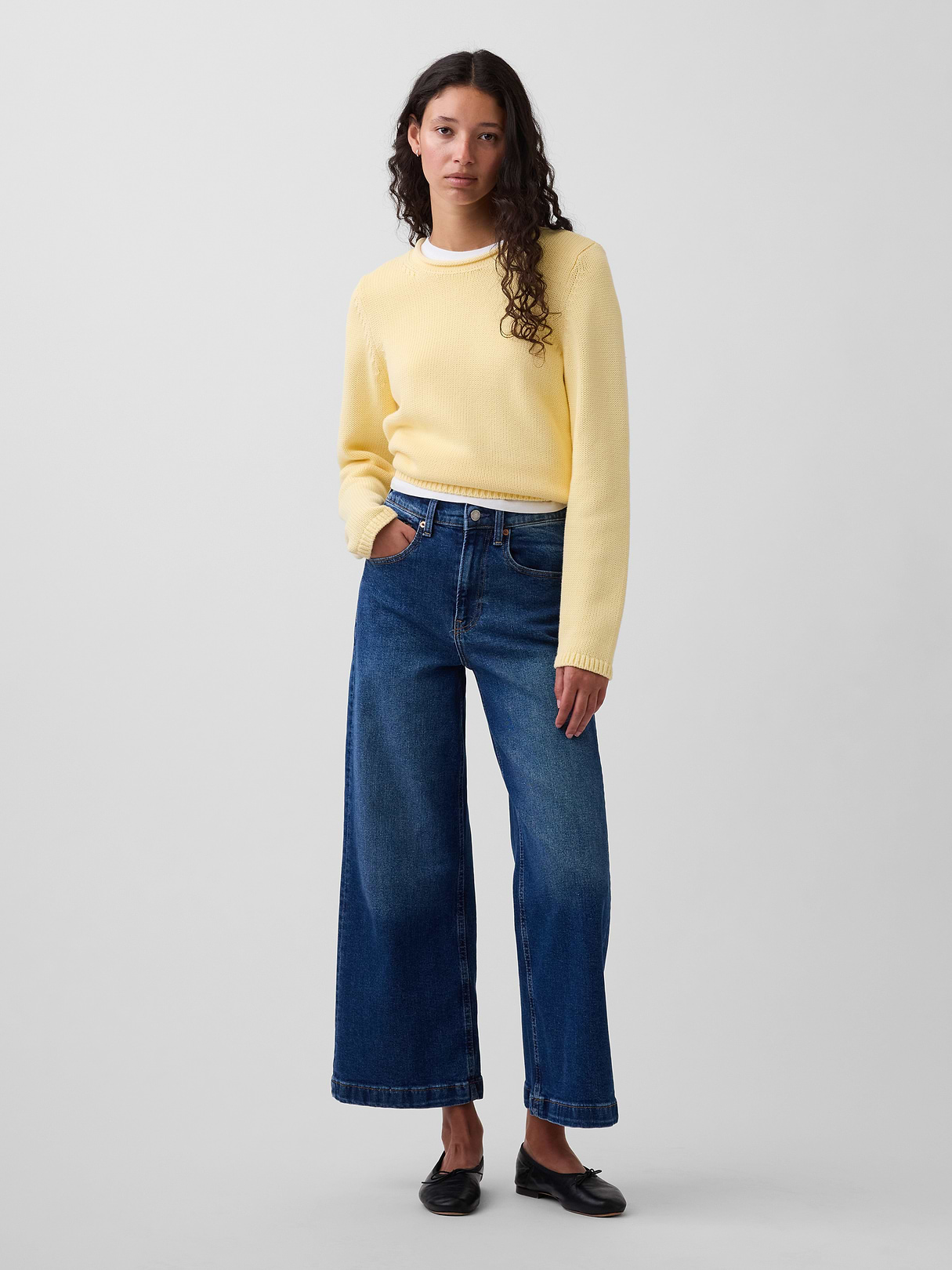 High Rise Stride Wide-Leg Ankle Jeans - Dark indigo wash by Gap