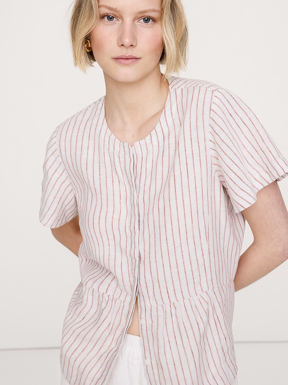 Linen Flutter-Sleeve Top
