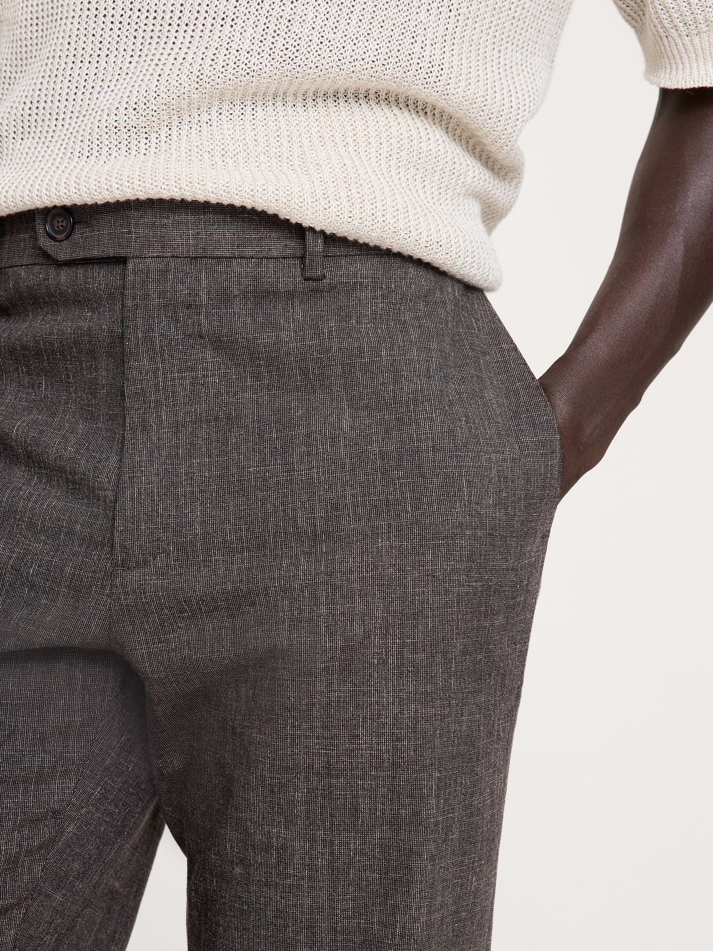 L'image numéro 3 présente Pantalon habillé infroissable à coupe étroite