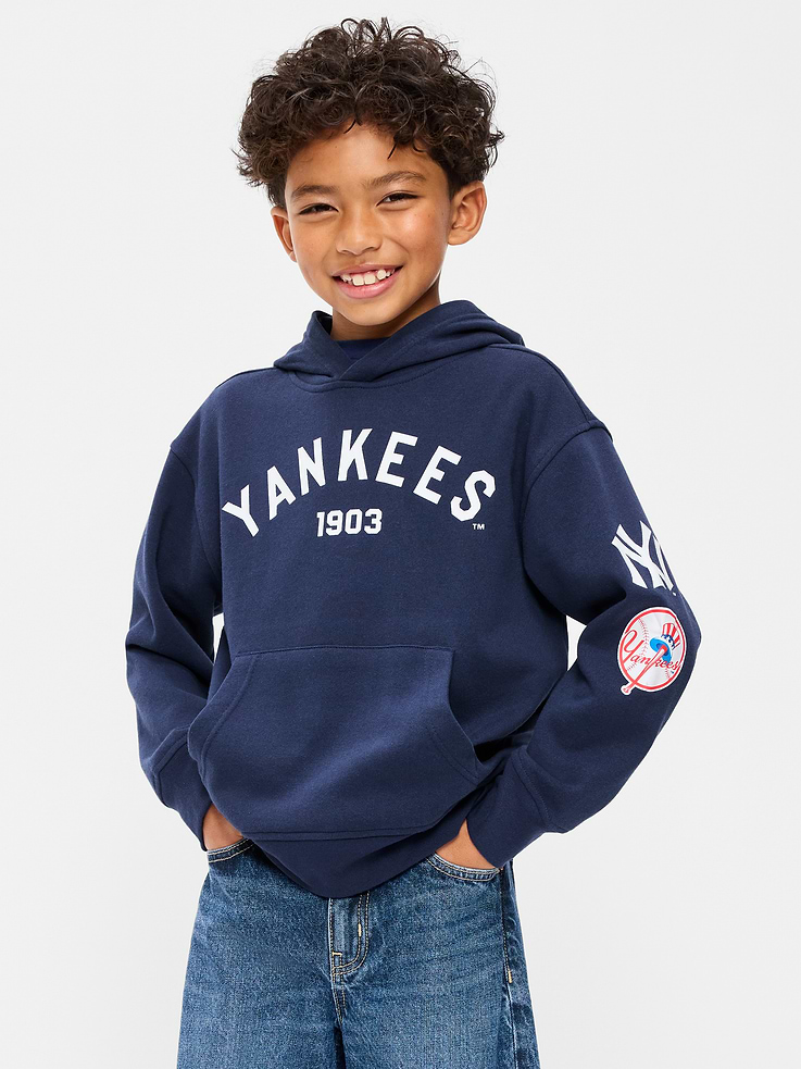 Image number 1 showing, New York Yankees Gender-Neutral Pullover Hoodie for Kids