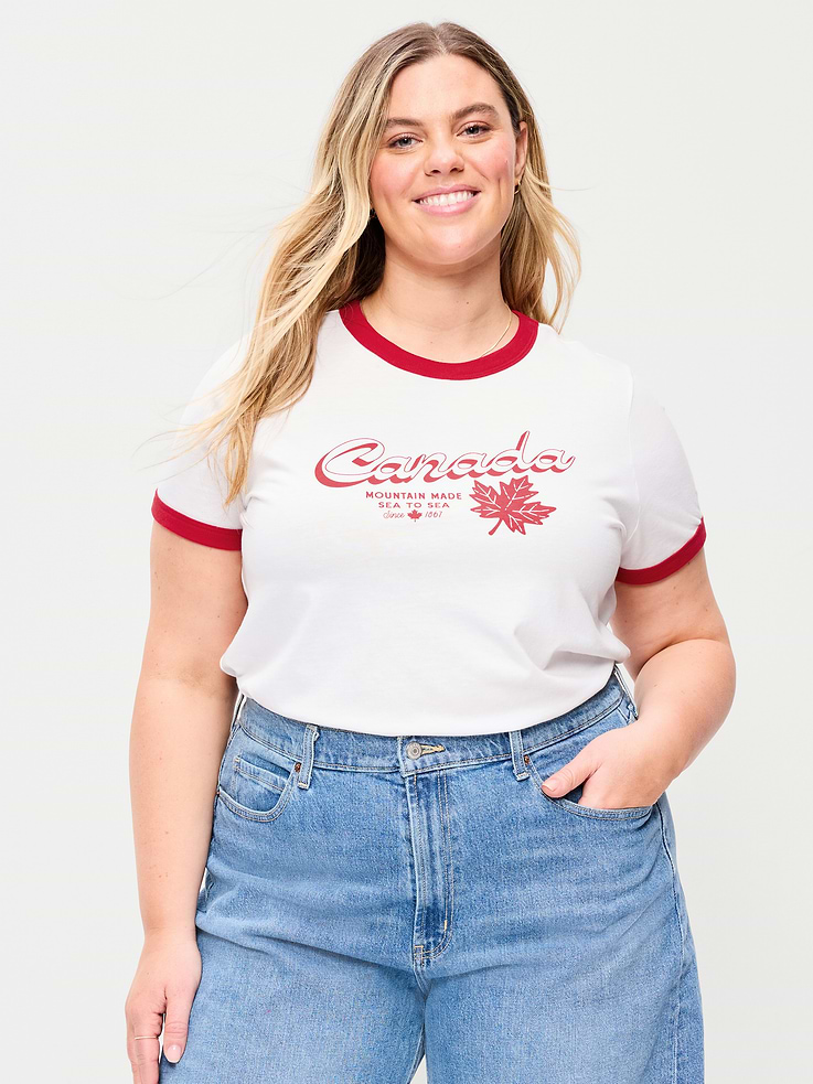 L'image numéro 6 présente T-shirt passe-partout à bords contrastants et à imprimé