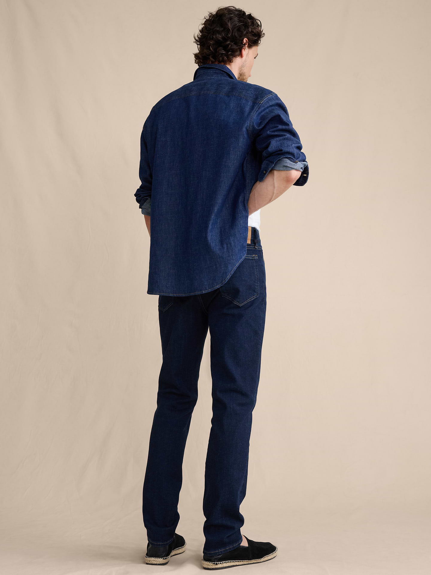Image number 3 showing, Slim Luxe Traveler Jean