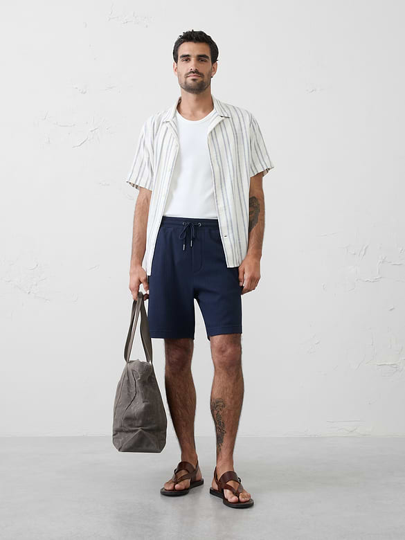 7" Crinkle Ribbed Pull-On Short