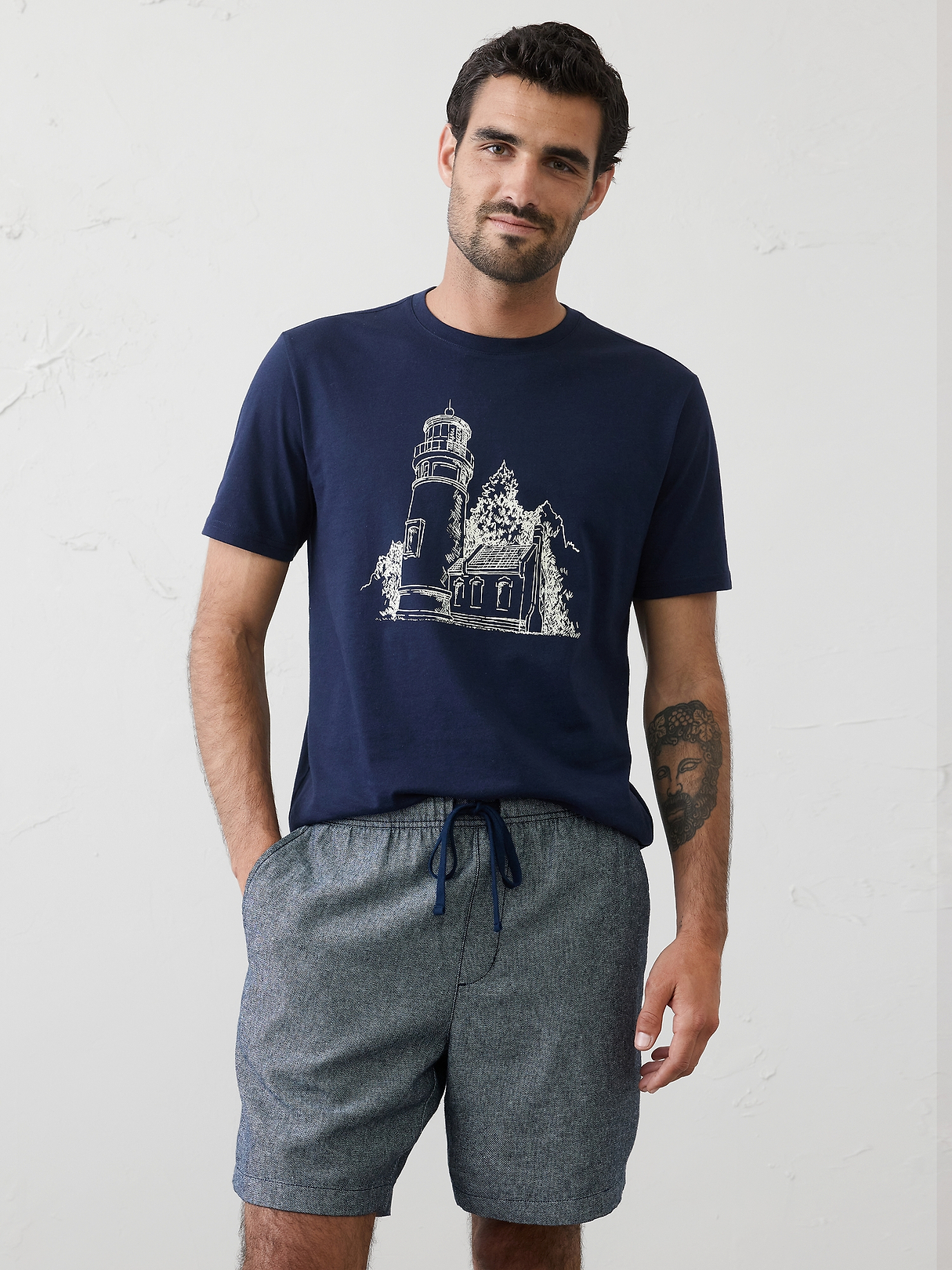 Graphic T-Shirt | Banana Republic Factory