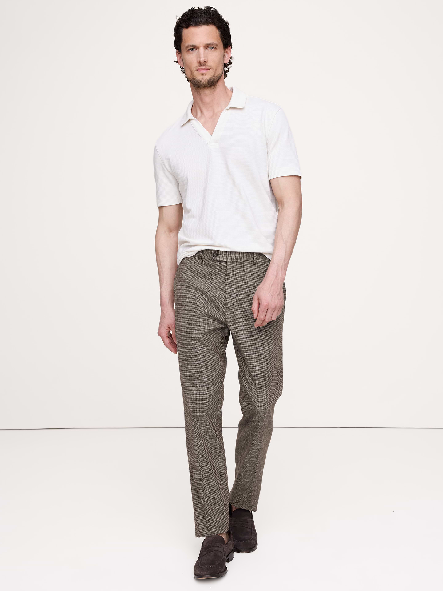 L'image numéro 1 présente Pantalon habillé infroissable à coupe étroite