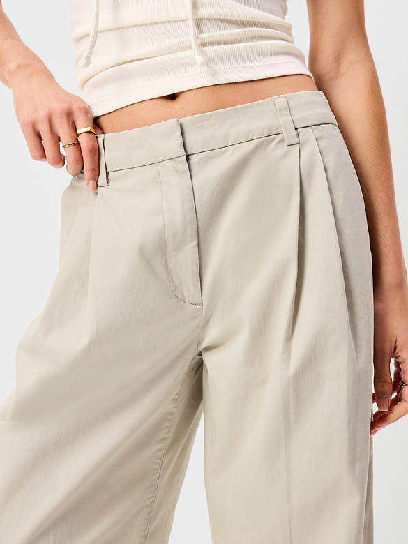 High-Waisted Twill Barrel-Leg Pants