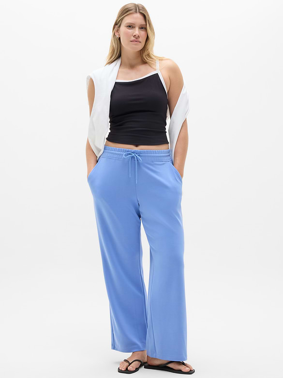 Seasoft Mid Rise Straight Pant