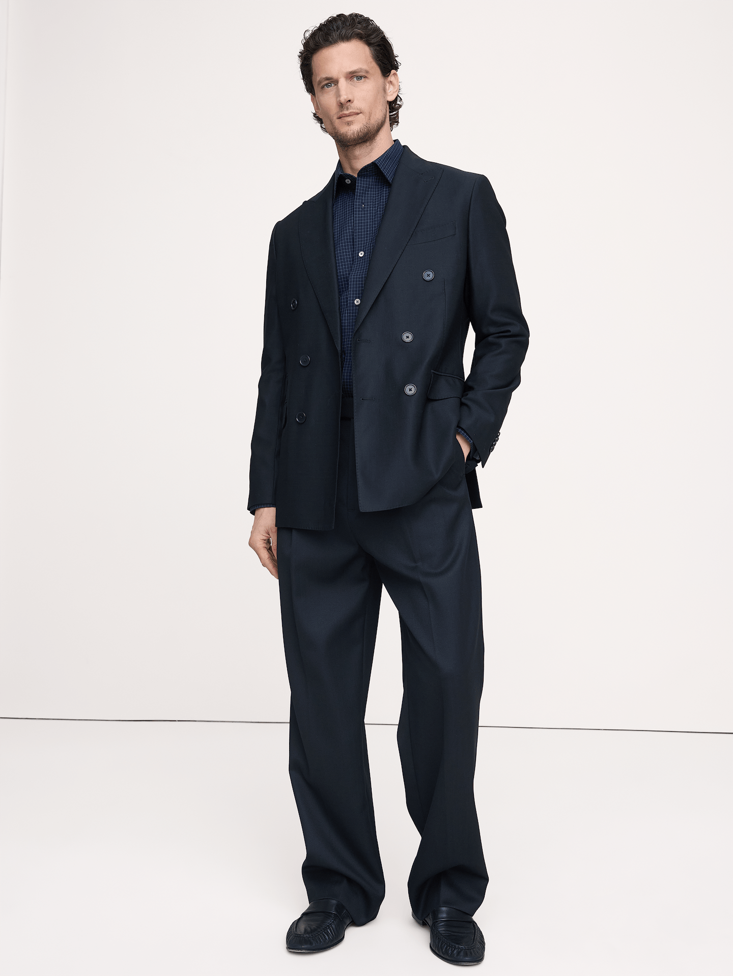 Image number 4 showing, Standard-Fit Wrinkle-Resistant Dress Shirt
