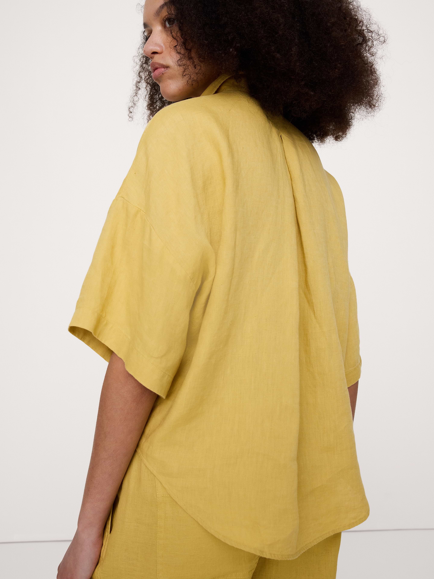 Image number 3 showing, Linen Short-Sleeve Shirt