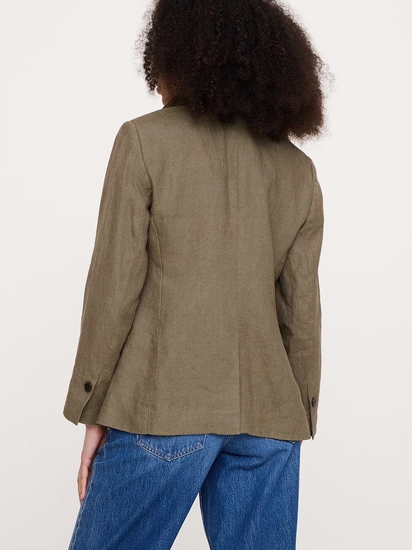 Slim Linen Blazer