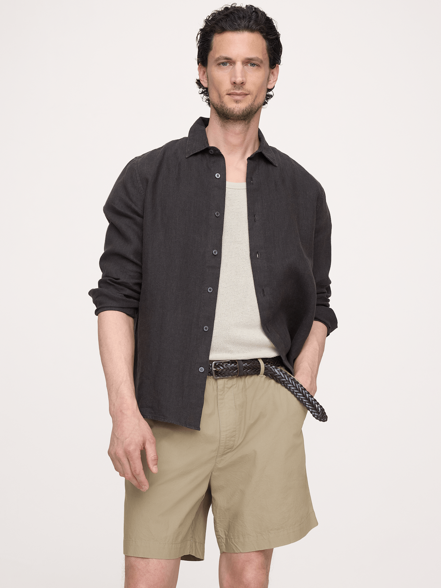 L'image numéro 1 présente Short Escale en coton à taille extensible, 18 cm