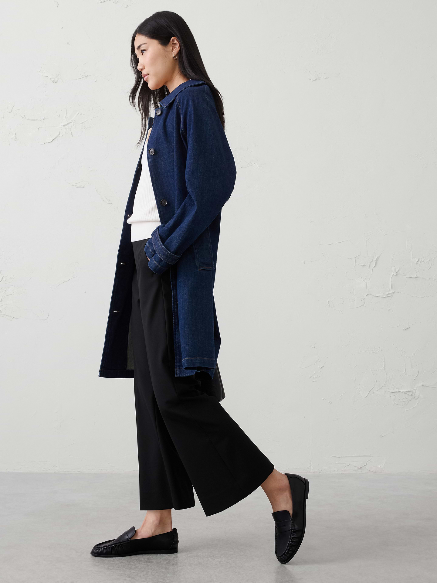 Image number 3 showing, Hayden Sculpted Bootcut High-Rise Stretch Cropped Pant