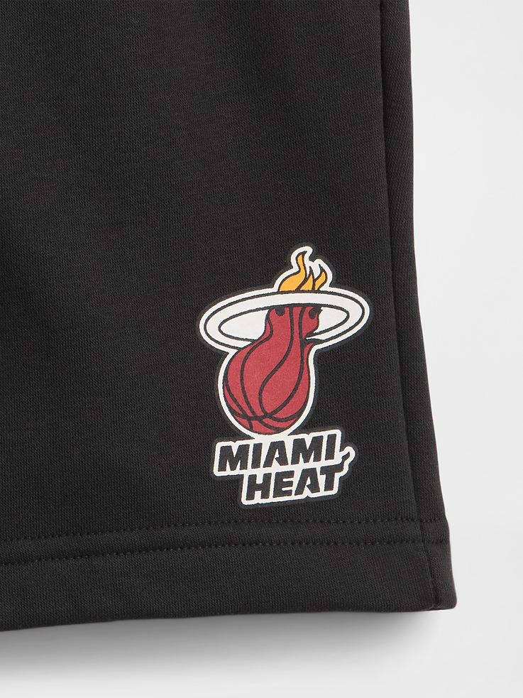 Image number 3 showing, GapKids NBA Relaxed Pull-On Shorts