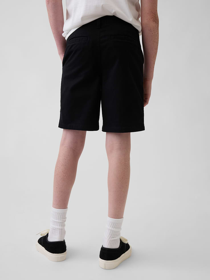 L'image numéro 4 présente Short kaki d’uniforme décontracté et extensible pour Enfant