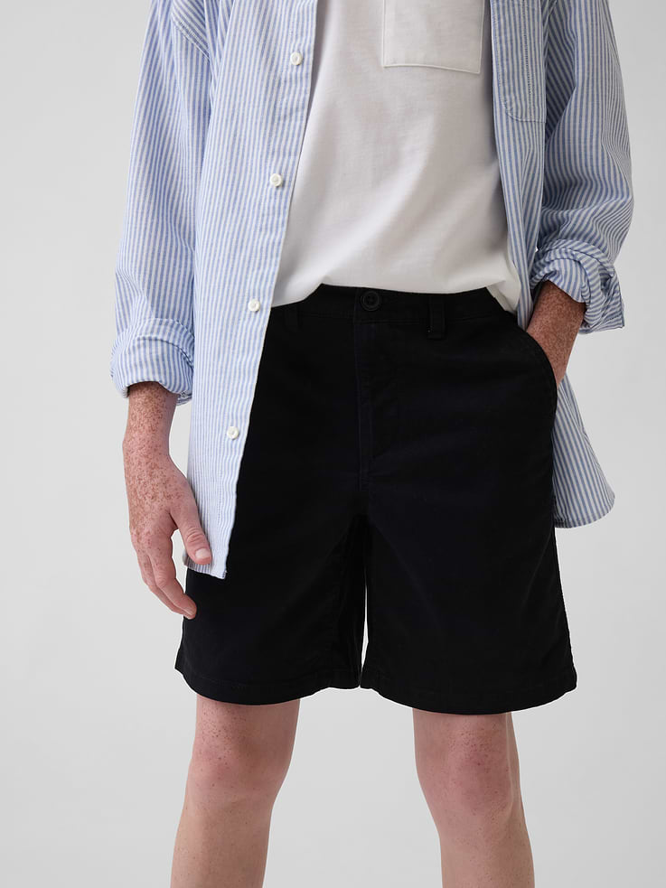 L'image numéro 5 présente Short kaki d’uniforme décontracté et extensible pour Enfant