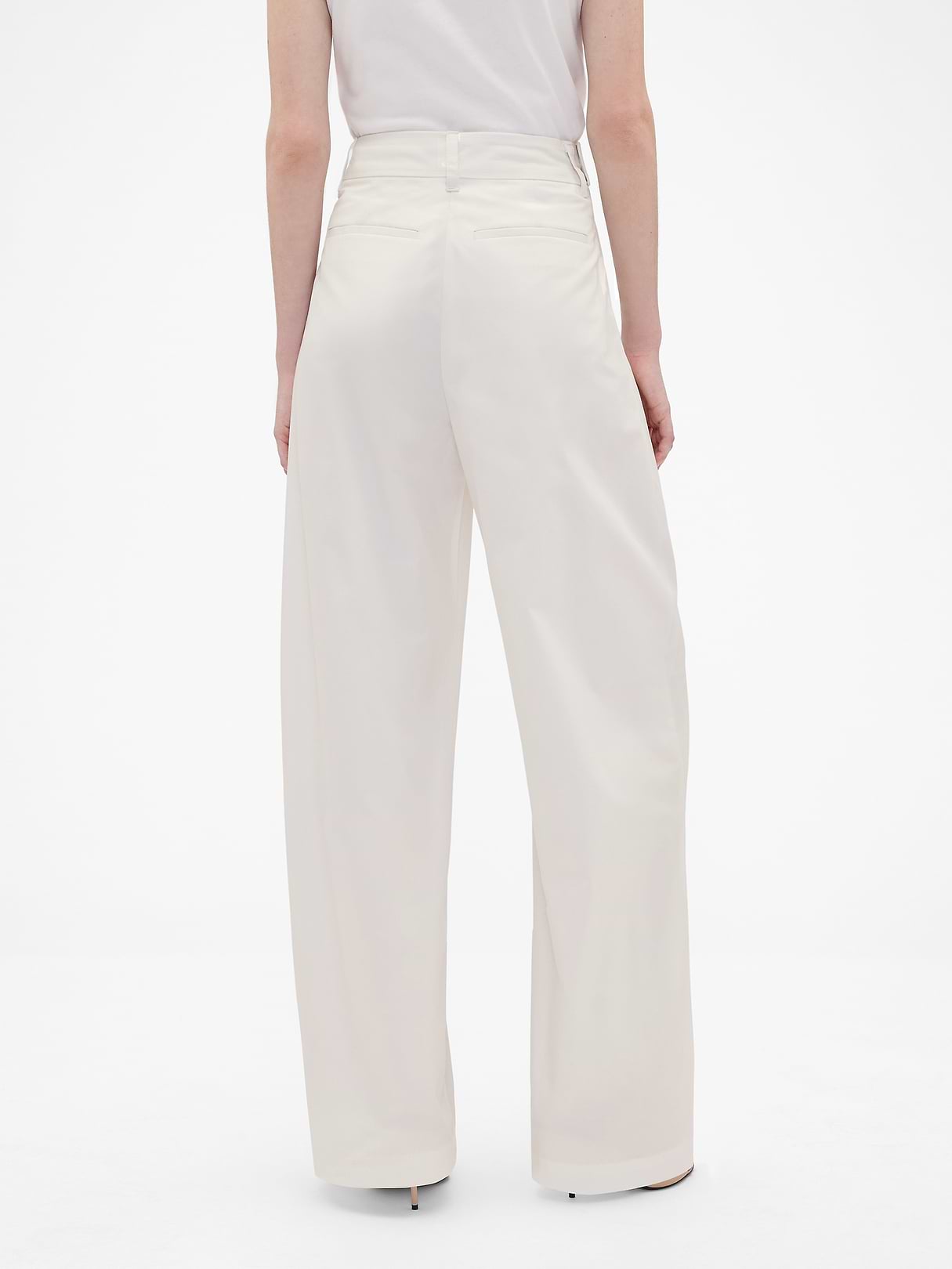 Gap × Victoria Beckham High Rise Pleated Arc Trouser | Gap