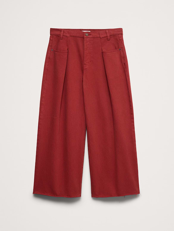 Mid-Rise Loose Pleated Crop Jean