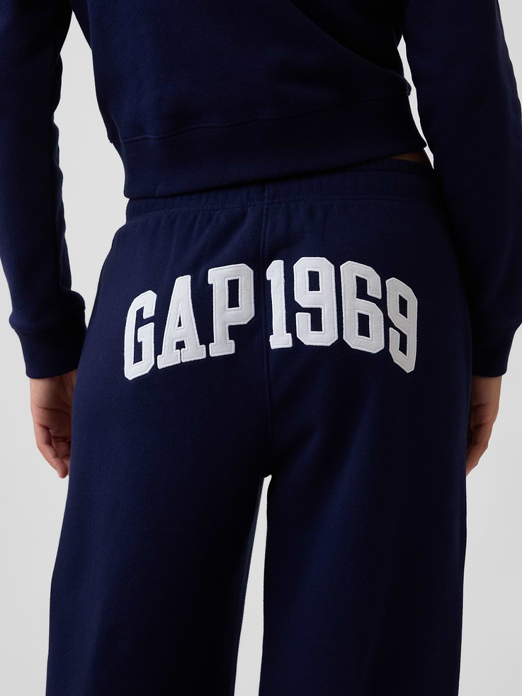 Image number 4 showing, Gap Graphic Straight-Leg Sweatpants