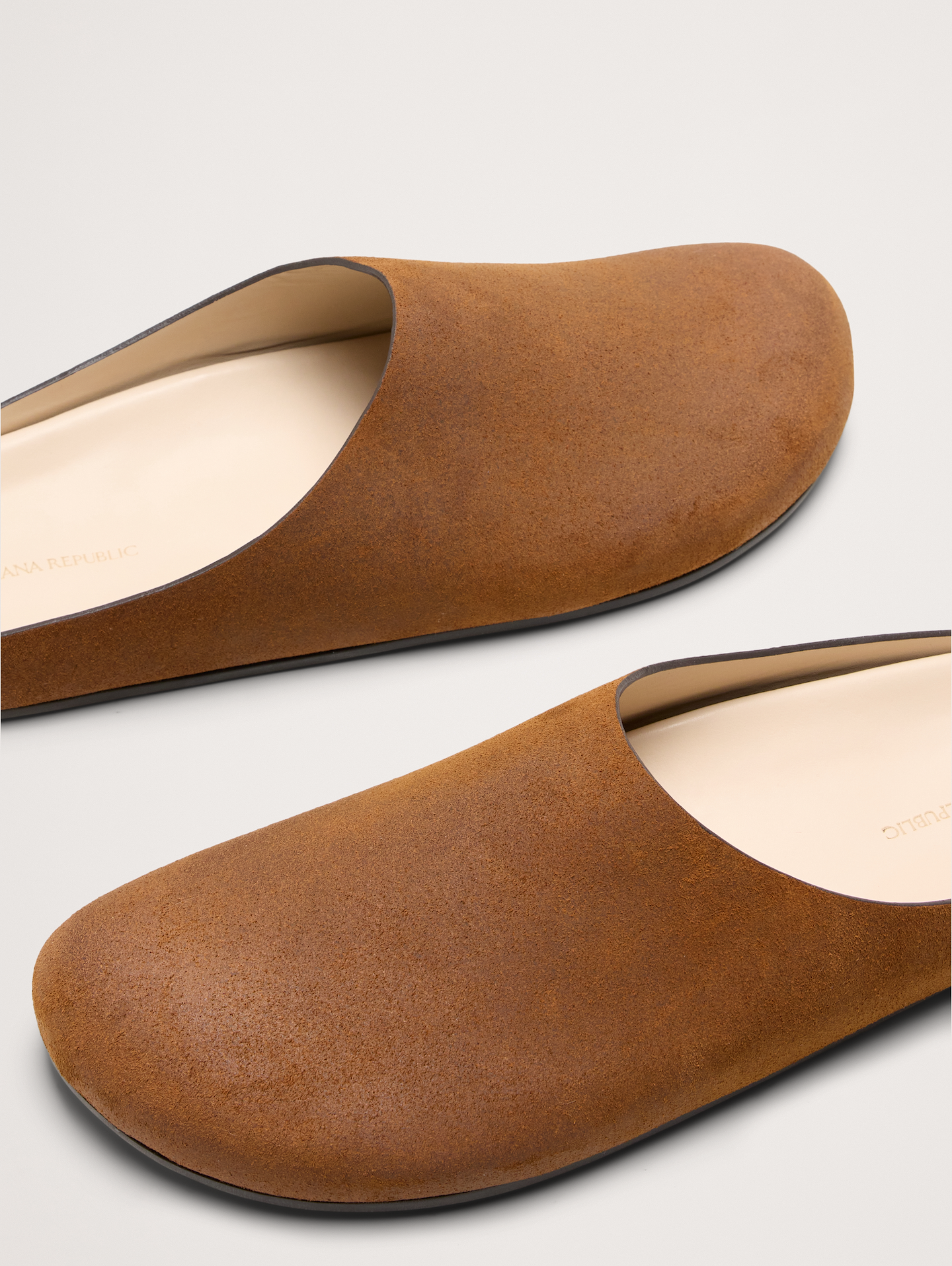 Image number 6 showing, Leather Clog