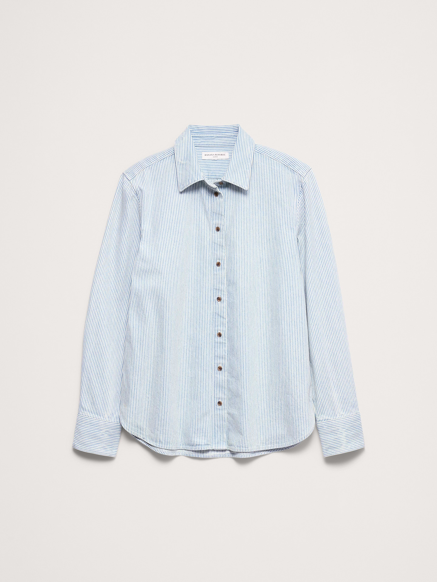 L'image numéro 5 présente Le chemisier de tous les jours en denim