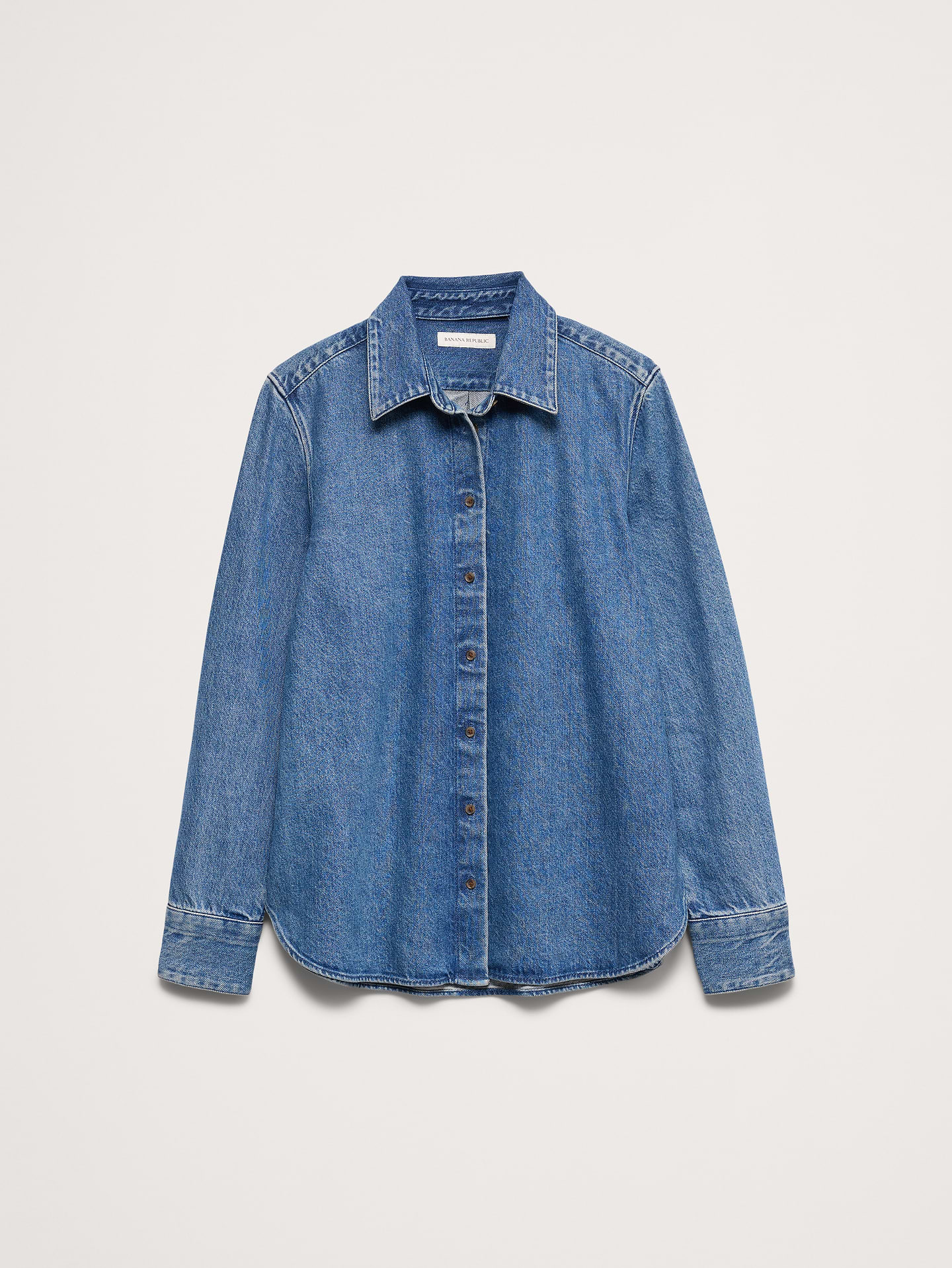 L'image numéro 8 présente Le chemisier de tous les jours en denim
