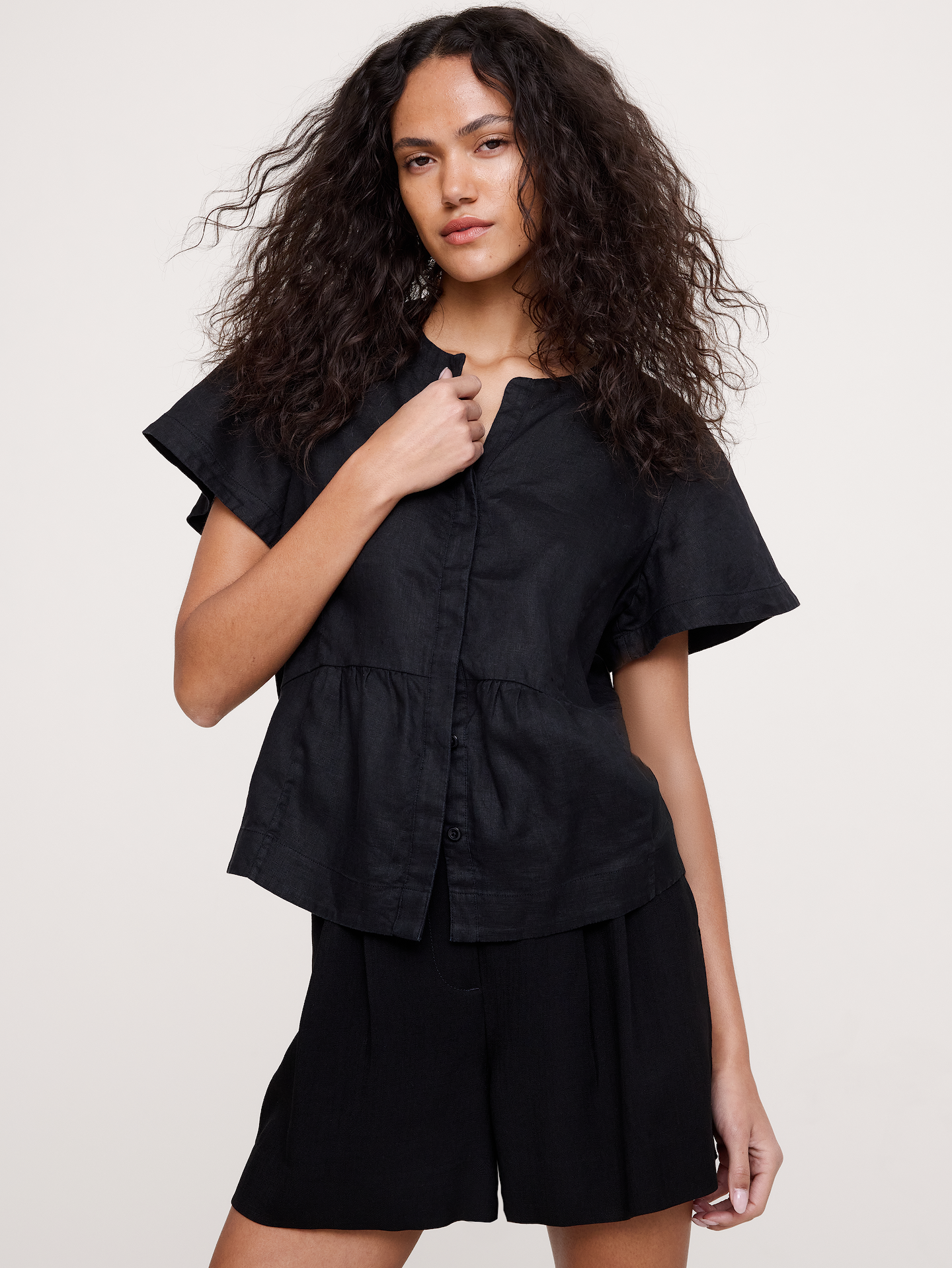 Image number 4 showing, Linen Flutter-Sleeve Top