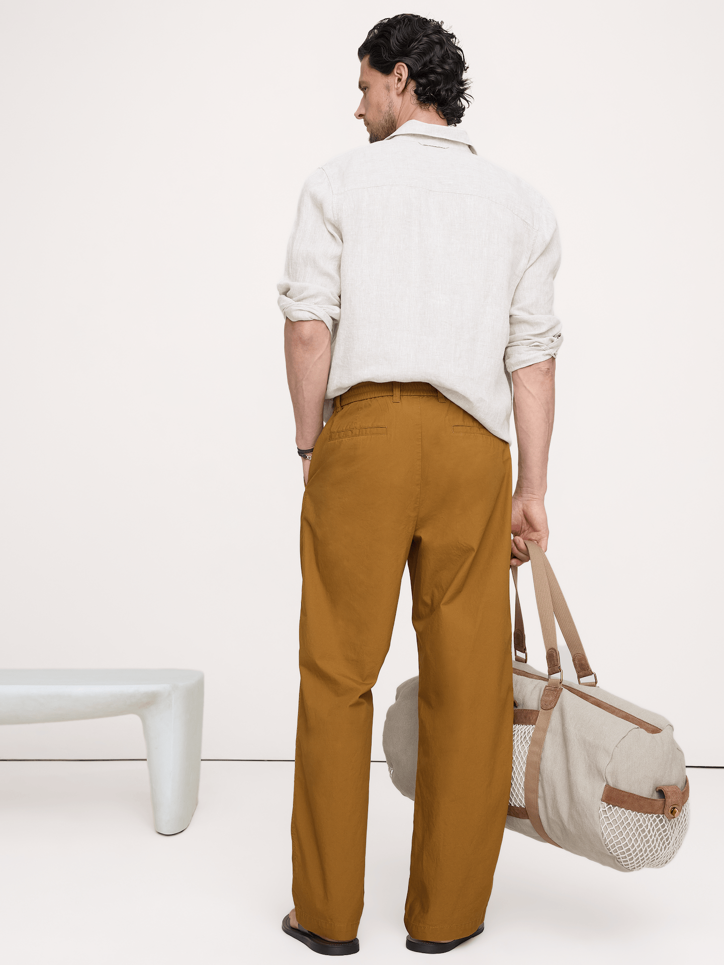 Image number 3 showing, The Weekender Relaxed Pull-On Pant in Cotton