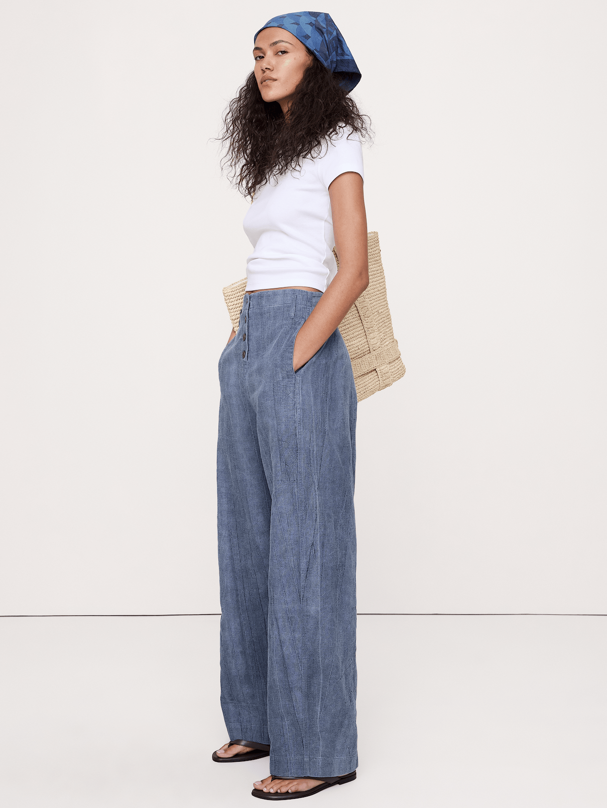 High-Rise Relaxed Barrel Ramie-Cotton Pant