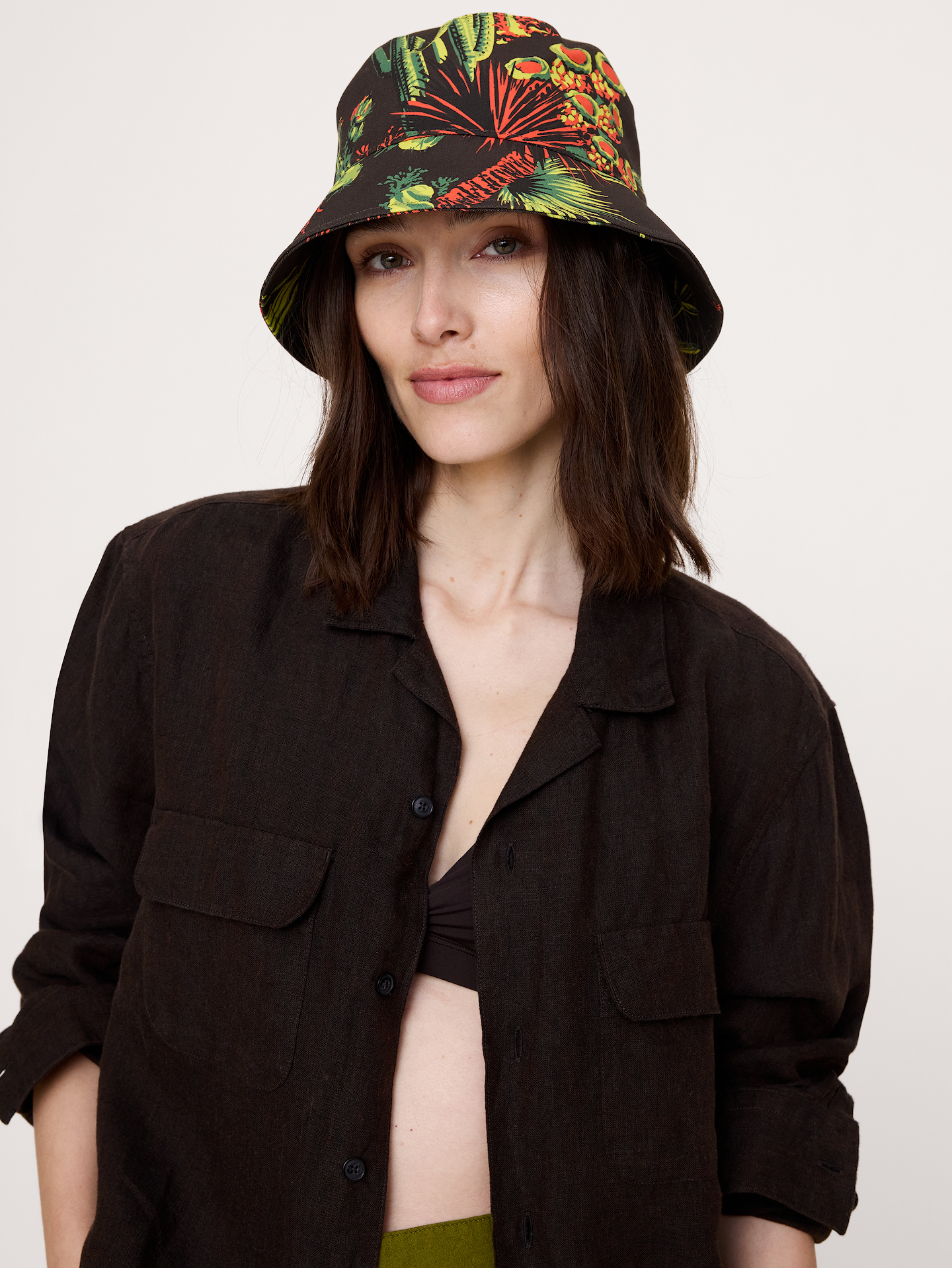 Image number 3 showing, Cotton Canvas Bucket Hat with Pocket