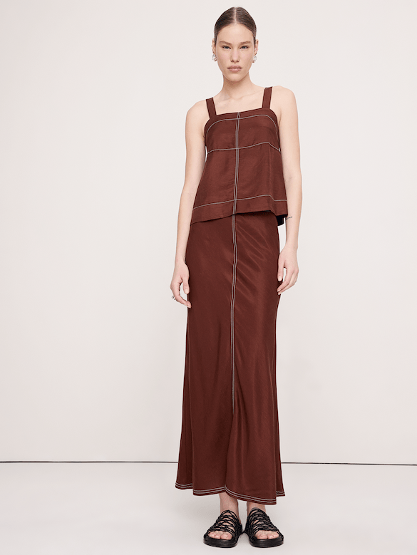 Jupe longue en lin et viscose taillée en biais
