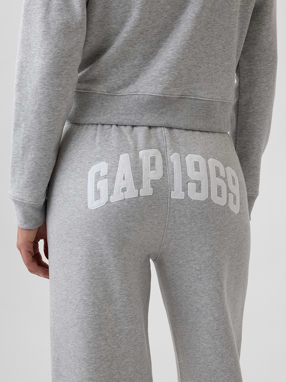 Gap Graphic Straight-Leg Sweatpants