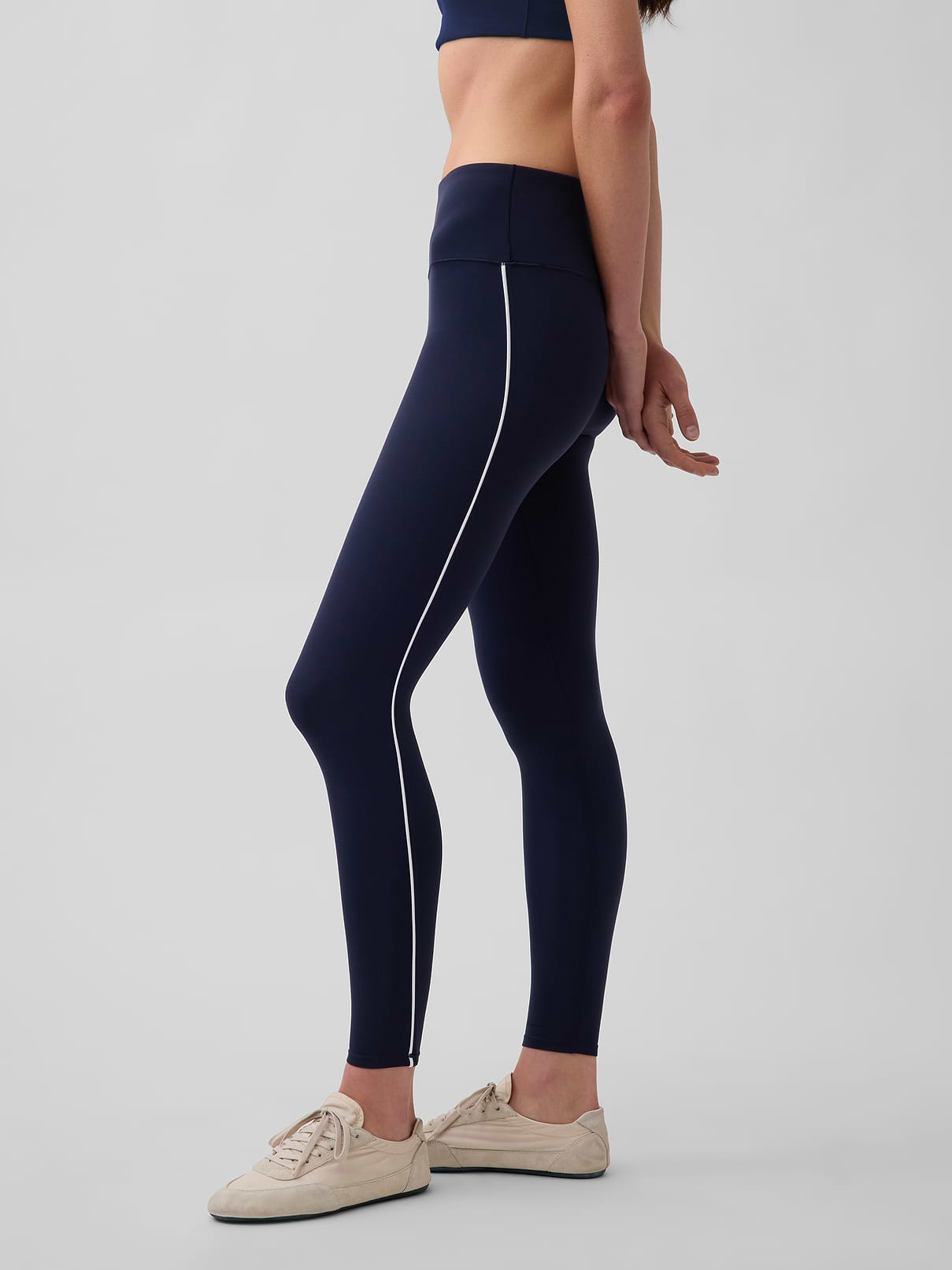 Image number 3 showing, GapFit Smooth High Rise Leggings