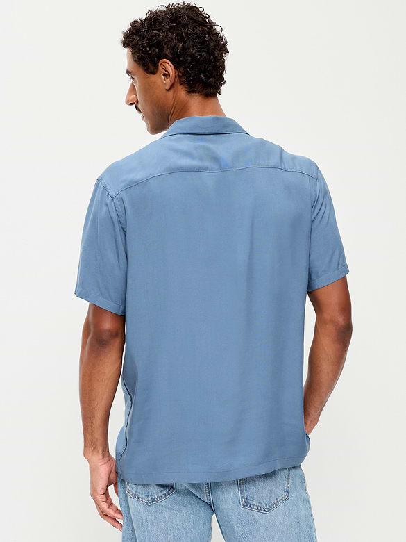 Chemise de vacances à manches courtes