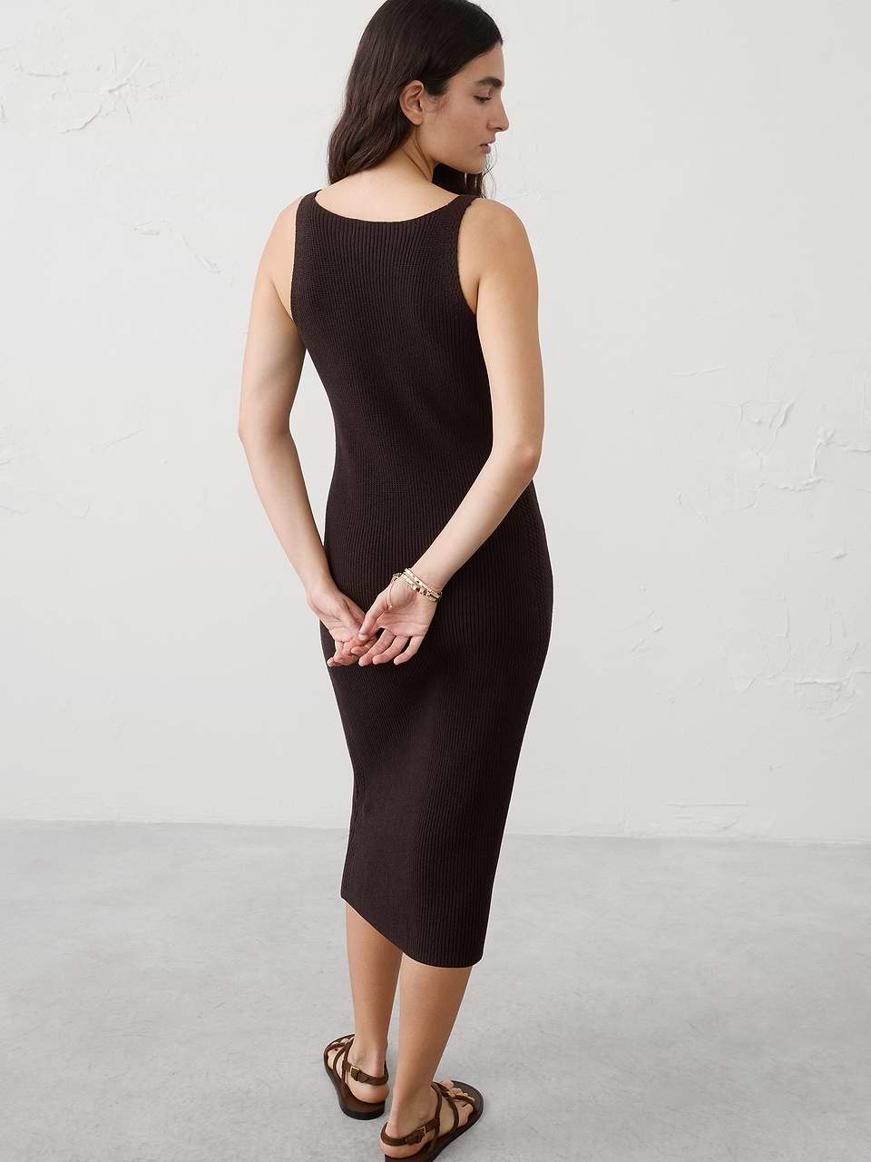 v neck tank dress Full Size V-Neck Midi Gum Leaf / XL Casual Wear Women's V-Neck Tank Midi Dress