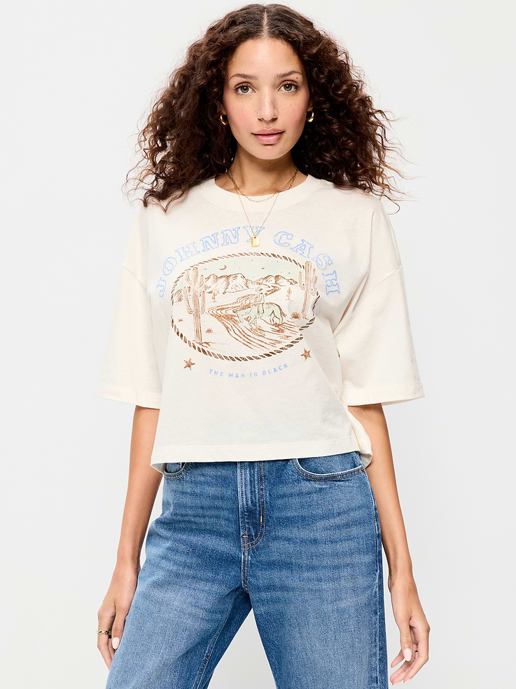 Image number 3 showing, Johnny Cash™ Crew-Neck Oversized Crop T-Shirt
