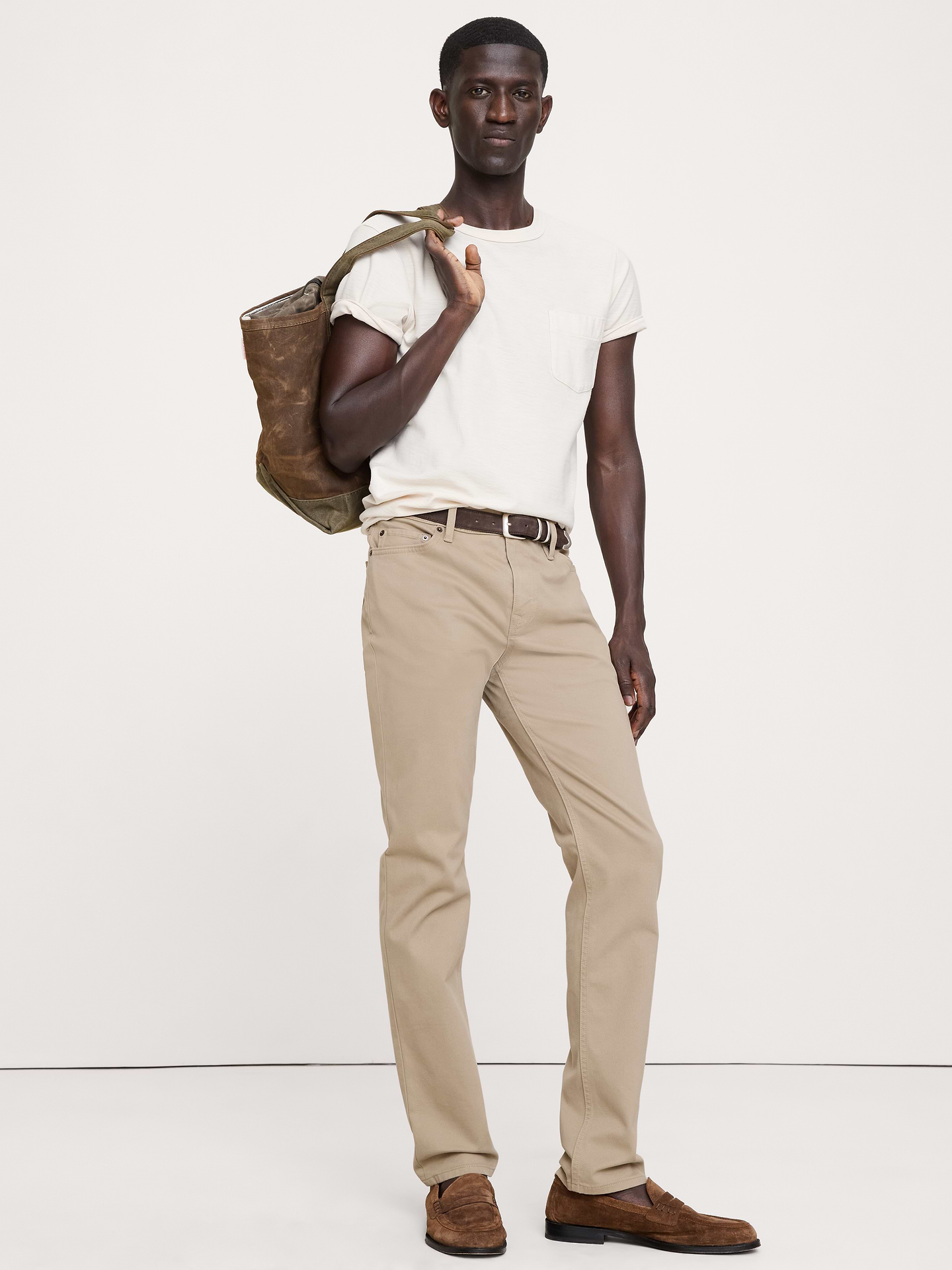 L'image numéro 1 présente Pantalon Voyageur étroit