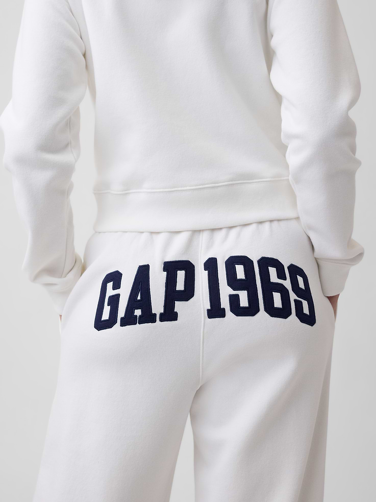 Image number 4 showing, Gap Graphic Straight-Leg Sweatpants