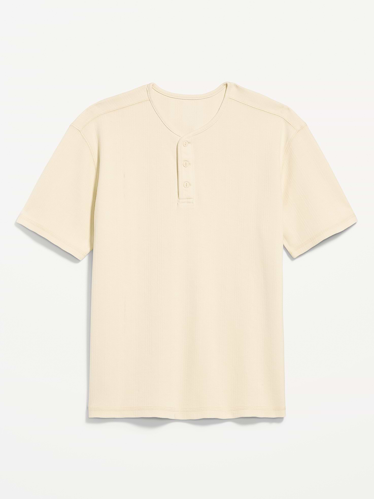 L'image numéro 4 présente T-shirt henley en tissu épais